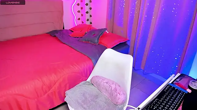 Vickysth online show from March 8, 11:08 pm