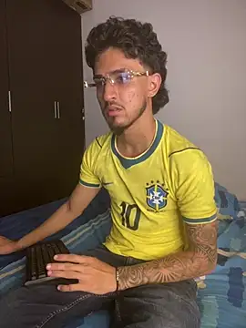 Snapshot of Zayn_kane chatting on July 9, 7:18 pm Zayn kane online show from July 9, 7:18 pm