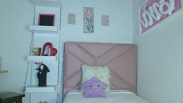 eva sin18 online show from April 8, 12:10 am