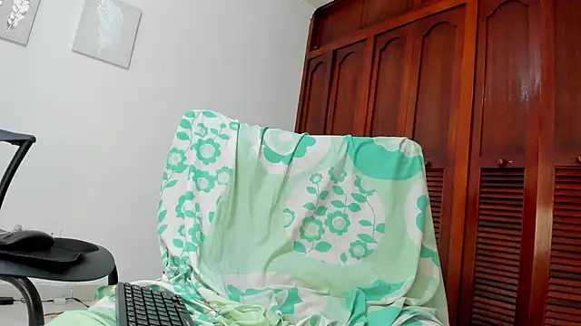 sweet cinamon online show from March 15, 10:22 pm