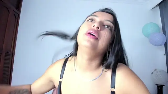 sweet cinamon online show from September 8, 7:35 pm