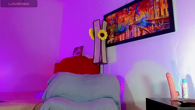 alexsandra kiss online show from April 5, 11:18 am