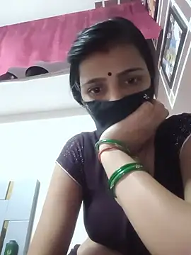 Daya Chheda online show from August 6, 4:09 pm