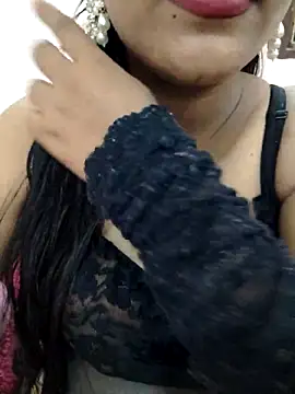 priya 00143 online show from May 7, 6:02 pm