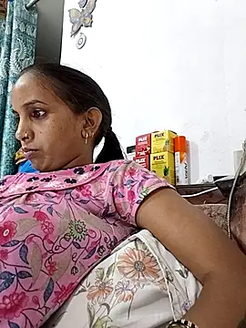 Hotty-Nidhi online show from May 29, 6:28 pm