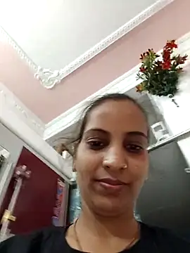 Hotty-Nidhi online show from May 31, 4:20 am