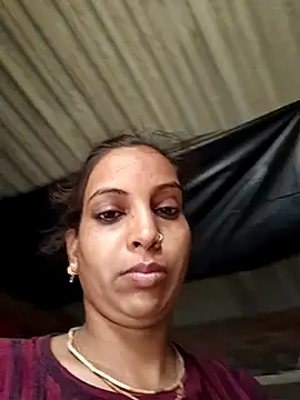 Hotty-Nidhi online show from July 13, 2:03 am