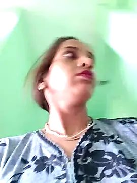 Hotty-Nidhi online show from July 15, 2:17 am