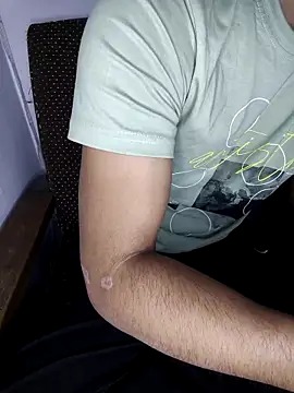 HARSHHU01 online show from April 10, 5:06 pm