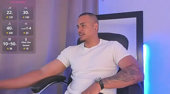 AshtonnSummer online show from March 22, 12:39 am