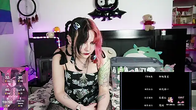 Snapshot of Devil_And_Princess chatting on February 27, 1:49 am Devil And Princess online show from February 27, 1:49 am