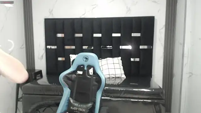 Snapshot of valeria_a1 chatting on October 23, 2:22 am valeria a1 online show from October 23, 2:22 am