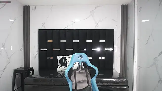 Snapshot of valeria_a1 chatting on November 6, 2:23 am valeria a1 online show from November 6, 2:23 am