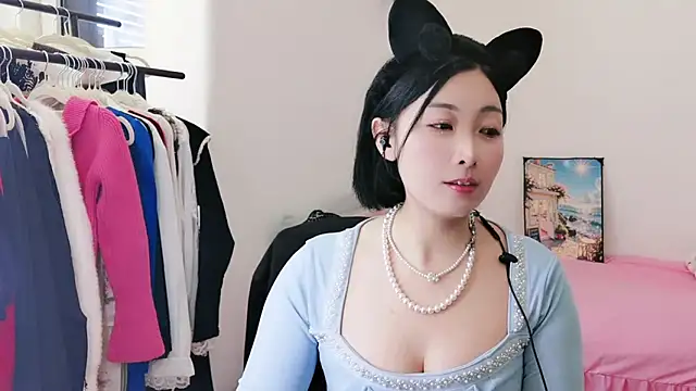 Rachel-6600 online show from May 9, 5:23 am