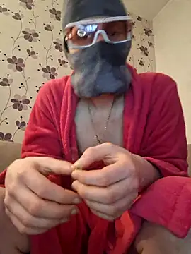 Snapshot of ThePython666 chatting on March 11, 9:59 pm ThePython666 online show from March 11, 9:59 pm