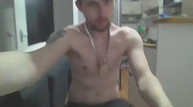 Snapshot of ThePython666 chatting on March 17, 10:28 pm ThePython666 online show from March 17, 10:28 pm