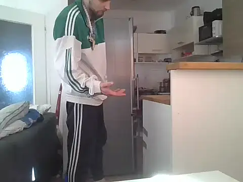 Snapshot of ThePython666 chatting on March 18, 3:21 pm ThePython666 online show from March 18, 3:21 pm