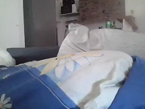 Snapshot of ThePython666 chatting on March 20, 8:31 am ThePython666 online show from March 20, 8:31 am