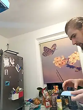 Snapshot of ThePython666 chatting on September 28, 5:29 pm ThePython666 online show from September 28, 5:29 pm