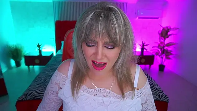CandyLadyyy online show from June 27, 8:47 pm