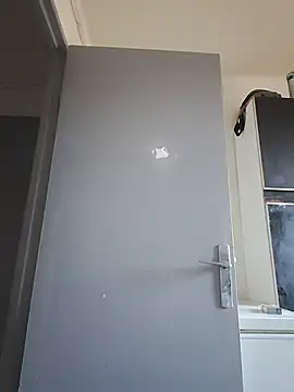Hugo34bg online show from August 8, 5:53 am