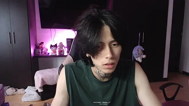 xIce Boy online show from December 14, 10:25 pm