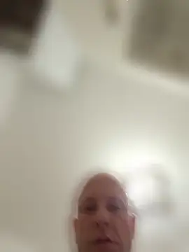 svenpfeifer online show from April 15, 9:26 pm