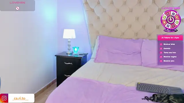 CarolineNasty online show from February 7, 6:44 pm