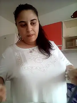 Veramaia online show from July 8, 4:00 pm