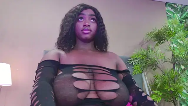 BetsyBennet  online show from December 17, 8:59 pm