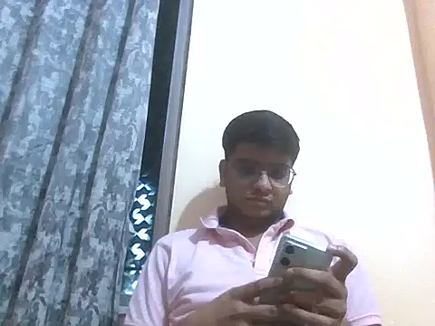 sutfvkii online show from October 4, 5:33 pm