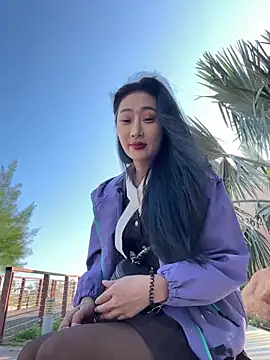 linger-23 online show from December 17, 6:19 am