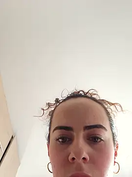 Snapshot of Sairy_ chatting on June 6, 2:11 pm Sairy online show from June 6, 2:11 pm