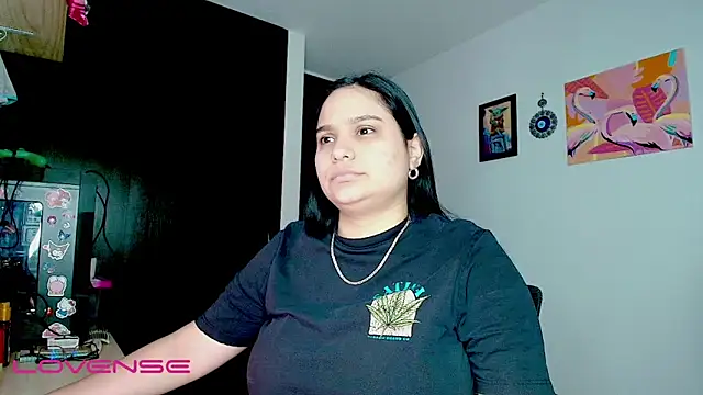 ashliecooperrr online show from October 25, 2:52 am