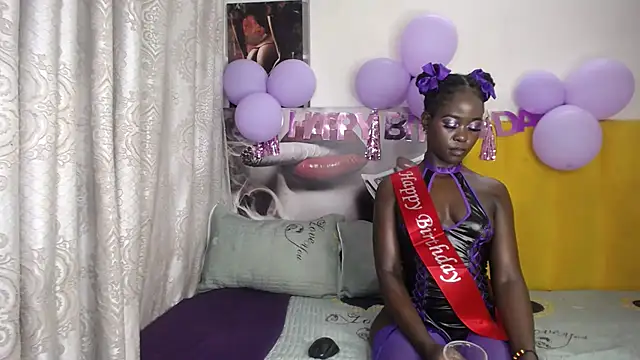 blackrose001 online show from February 26, 9:25 pm