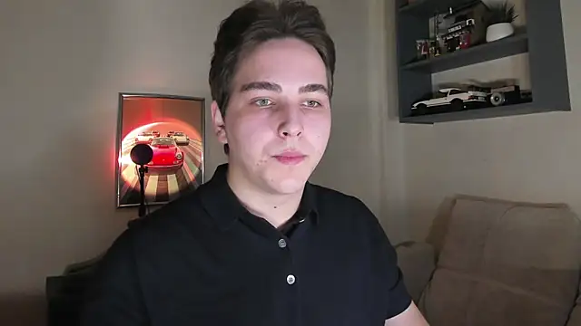 Snapshot of Eric_ether chatting on November 24, 8:19 pm Eric ether online show from November 24, 8:19 pm