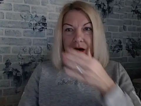 Lillia Ray online show from October 13, 5:51 am