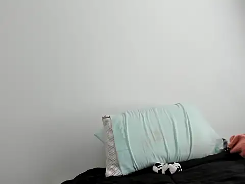 peachgoddess online show from April 10, 1:38 pm