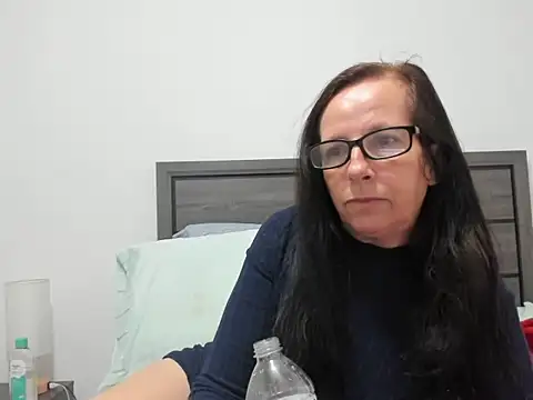 peachgoddess online show from April 18, 2:32 pm