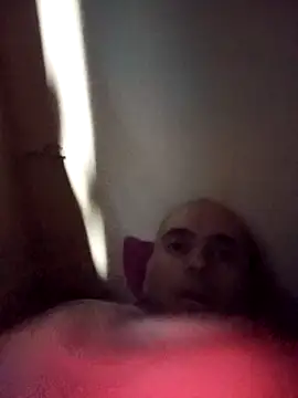 Snapshot of sabrieze2025 chatting on March 28, 10:04 am sabrieze2025 online show from March 28, 10:04 am