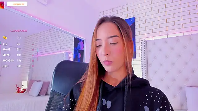 Morggan Fox  online show from April 11, 3:22 am