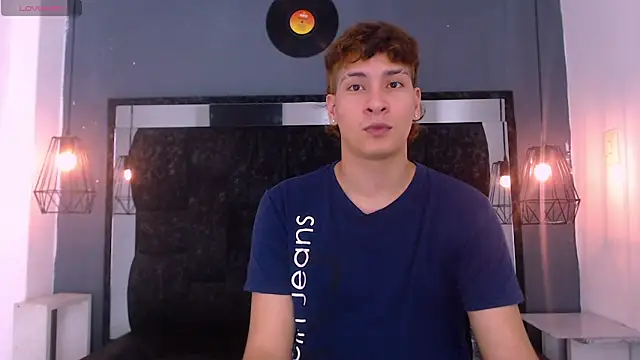 Snapshot of Jhojan_twink chatting on February 21, 4:13 am Jhojan twink online show from February 21, 4:13 am