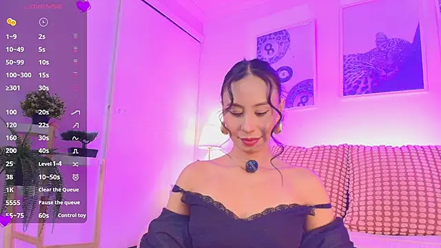 Valen ross  online show from February 4, 9:53 pm