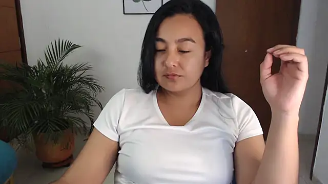 Themagicpotion online show from July 4, 4:35 pm