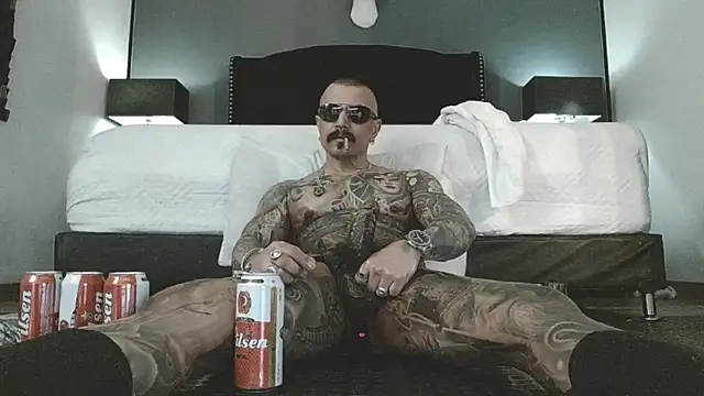 danilog515 online show from March 9, 5:00 am