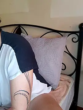 emiliemilf online show from January 15, 7:17 pm