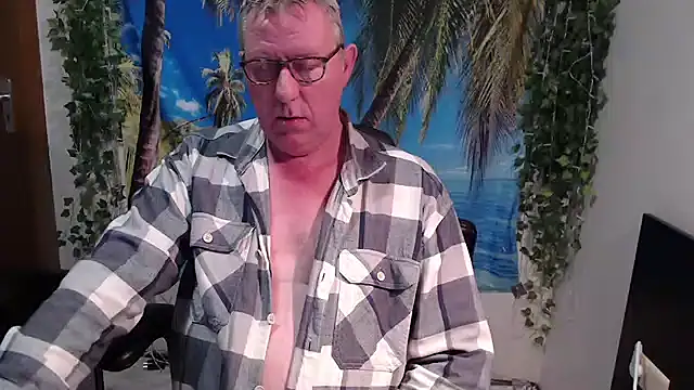 JamesBauer online show from December 17, 4:29 am