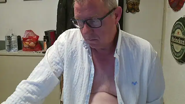 JamesBauer online show from March 21, 5:23 am