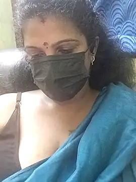 poojaa-rani online show from April 8, 7:03 pm