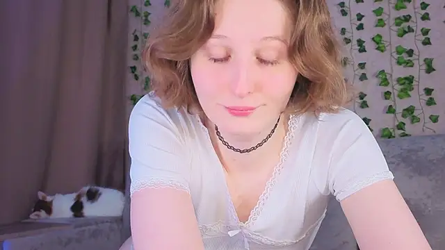 c0ralynx online show from April 16, 8:42 pm